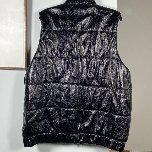 Fashion Nova Black Puffer Vest 1X - Picture 2 of 9